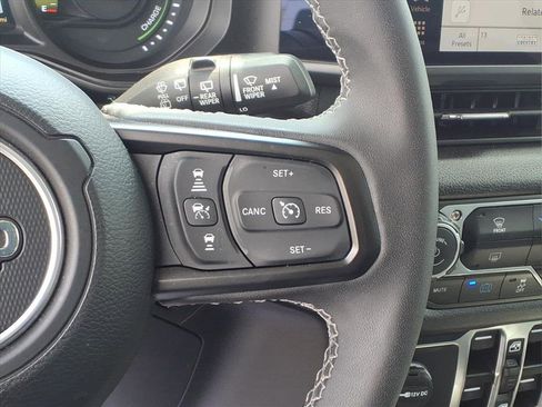 Used 2025 Jeep Wrangler Unlimited Sport S 4xe AWD/4WD image 12