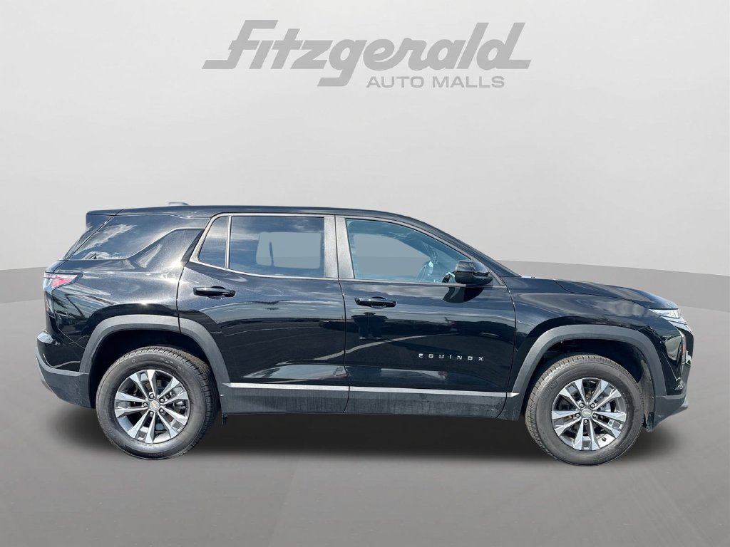Used 2026 Chevrolet Equinox LT w/ Convenience Package II AWD/4WD image 11