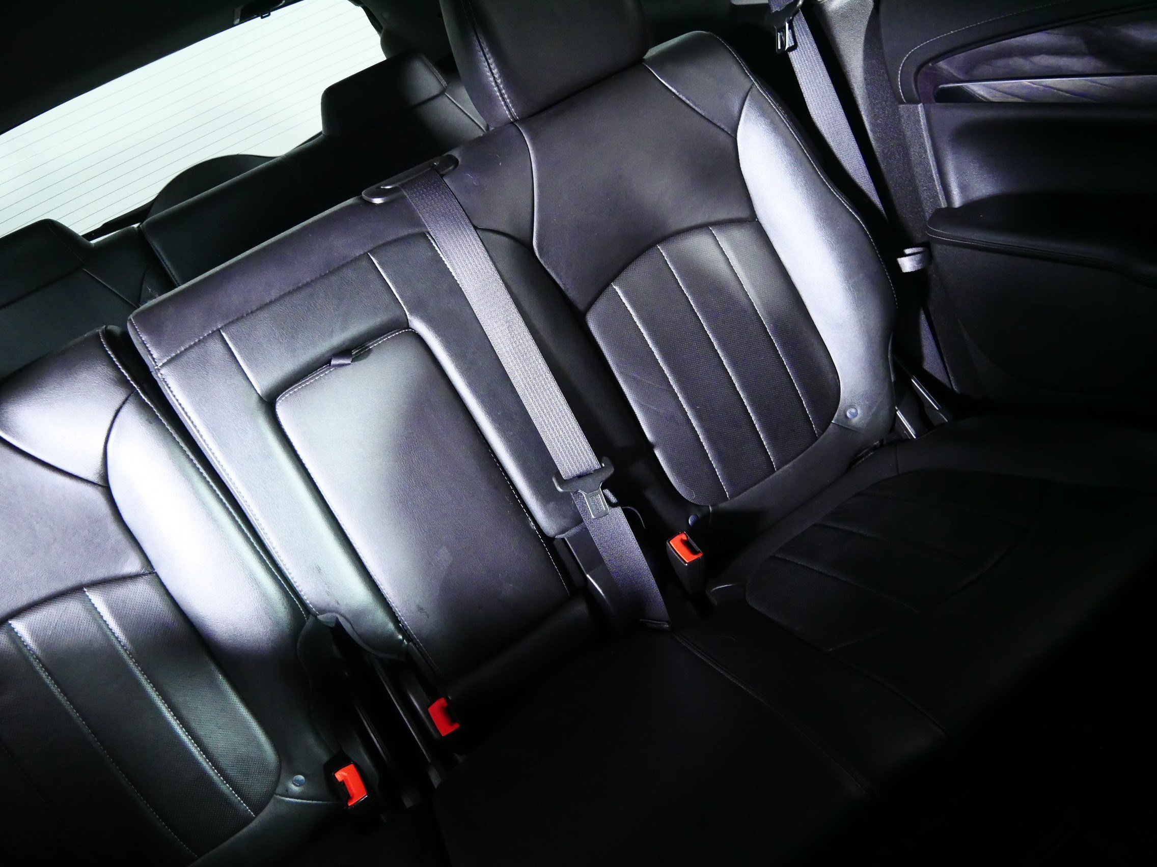 Used 2016 Buick Enclave Leather AWD/4WD image 14