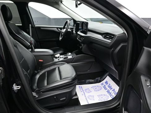 Used 2024 Ford Escape Platinum AWD/4WD image 20