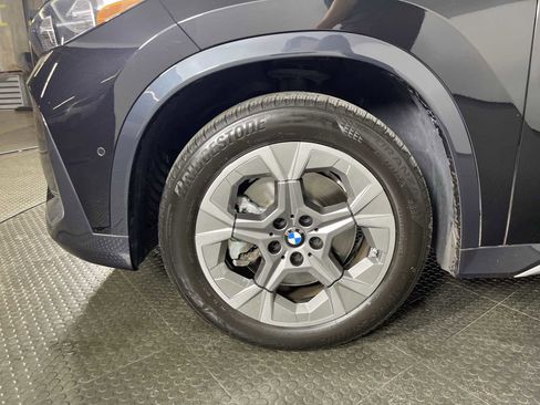 Certified 2023 BMW X1 xDrive28i image 9