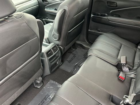 Used 2023 Honda Passport TrailSport image 13