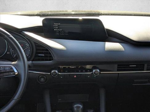 Used 2024 MAZDA MAZDA3 s image 12