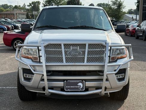 Used 2015 Ford Expedition XLT w/ Equipment Group 202A RWD image 7