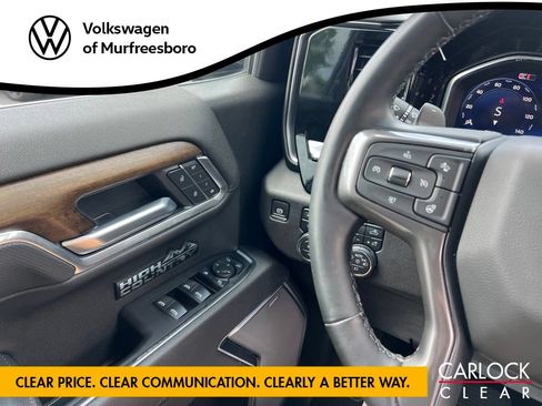 Used 2025 Chevrolet Silverado 1500 High Country w/ Z71 Off-Road Package AWD/4WD image 24