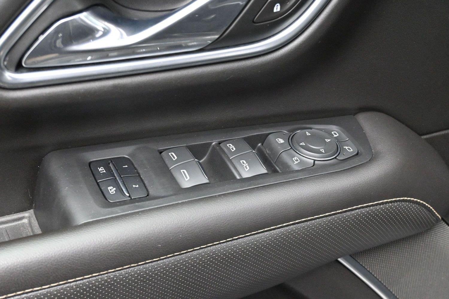 Used 2021 Chevrolet Tahoe Premier AWD/4WD image 11
