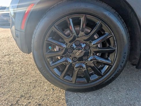 Used 2019 MINI Cooper S image 21