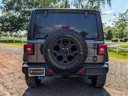 Used 2023 Jeep Wrangler Unlimited w/ Safety Group AWD/4WD image 6