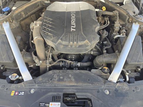 Used 2019 Genesis G70 3.3T Advanced w/ Sport Package image 33