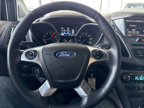 Used 2015 Ford Transit Connect Titanium image 34