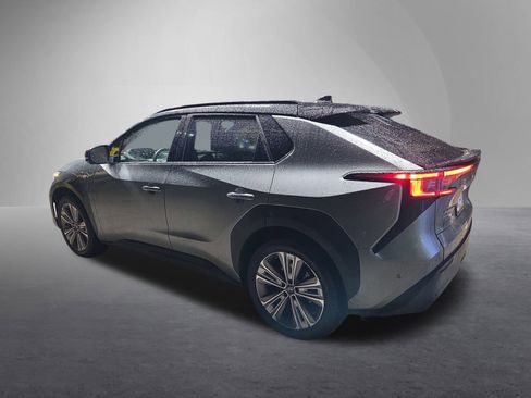 Used 2023 Subaru Solterra AWD image 6