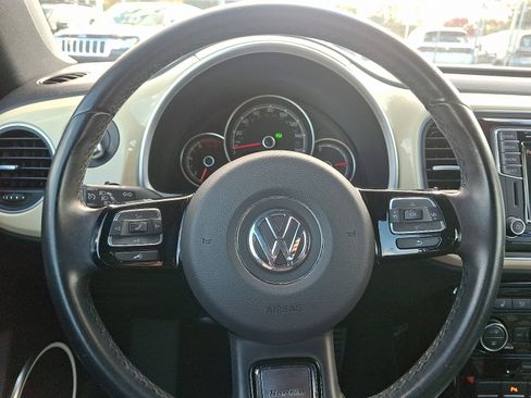 Used 2019 Volkswagen Beetle 2.0T Final Edition SEL image 19