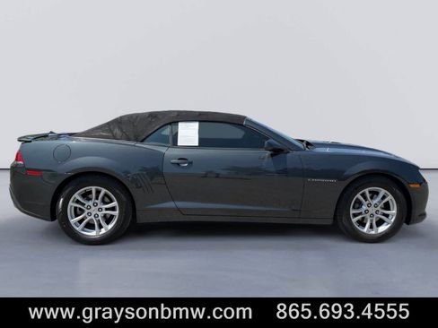 Used 2015 Chevrolet Camaro LT RWD image 2