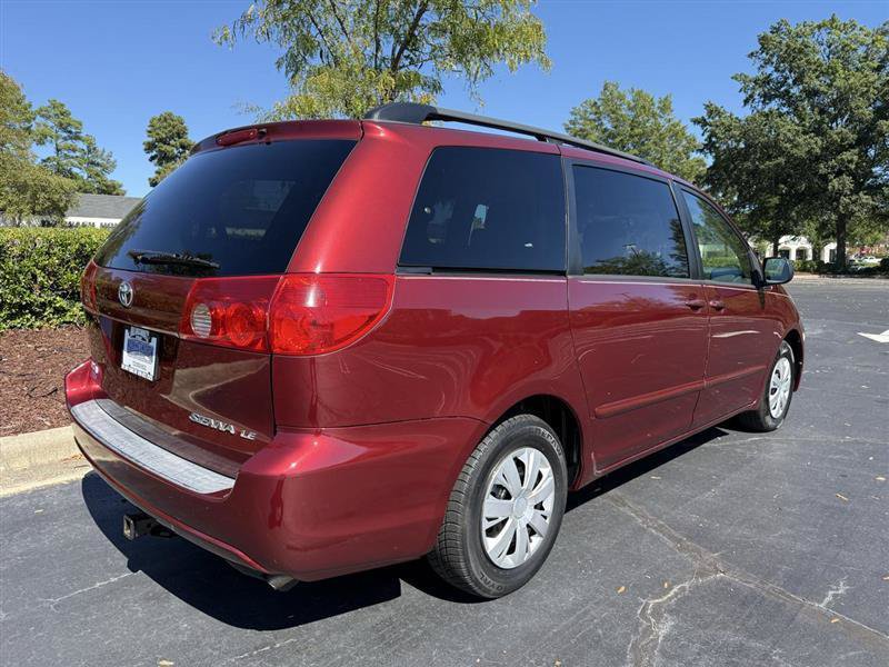 Used 2007 Toyota Sienna CE FWD image 6