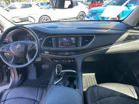 Certified 2021 Buick Enclave Avenir w/ Avenir Technology Package image 6