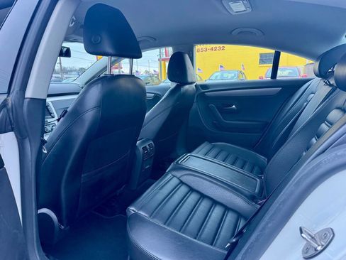 Used 2012 Volkswagen CC Sport image 11