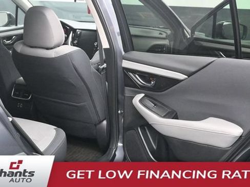 Used 2023 Subaru Outback Premium AWD/4WD image 17
