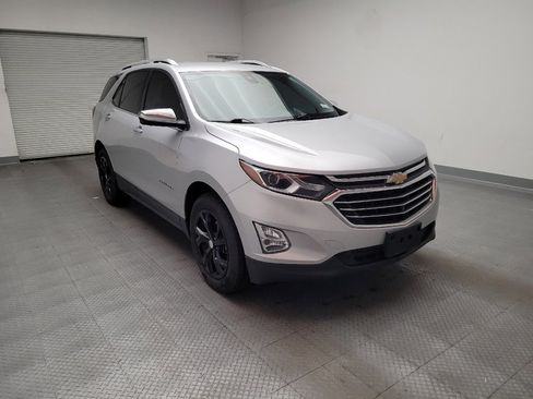 Used 2020 Chevrolet Equinox Premier image 13