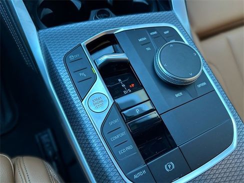 Used 2024 BMW M440i Coupe w/ Premium Package image 21