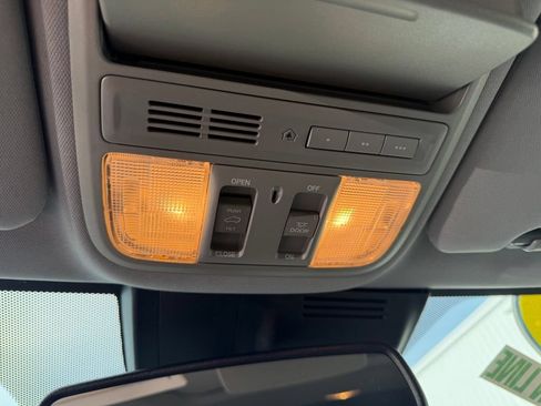 Used 2019 Honda CR-V EX-L image 29