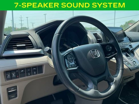 Used 2018 Honda Odyssey Touring image 17
