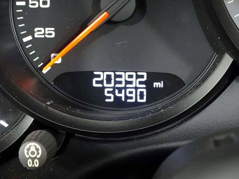 Used 2019 Porsche 911 Carrera S image 21