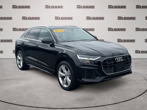 Used 2019 Audi Q8 Premium Plus w/ Premium Plus AWD/4WD image 7