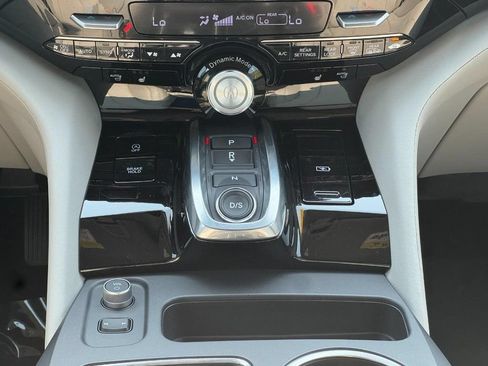 Certified 2026 Acura MDX SH-AWD w/ Technology Package image 19