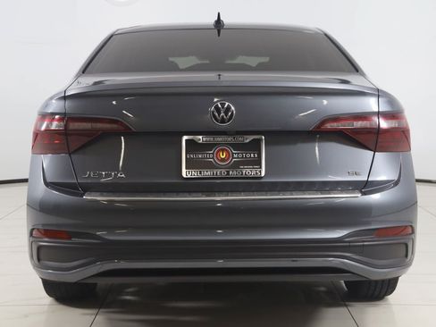 Used 2024 Volkswagen Jetta SE w/ Panoramic Sunroof Package FWD image 41