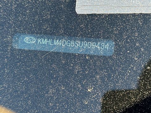 Certified 2025 Hyundai Elantra Sport w/ Cargo Package image 7