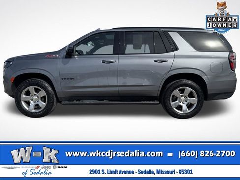 Used 2022 Chevrolet Tahoe Z71 w/ Luxury Package AWD/4WD image 8