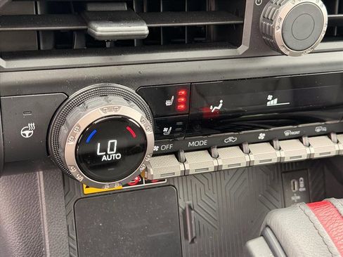 Used 2025 Toyota Tacoma TRD Pro w/ Tow Tech Package image 26