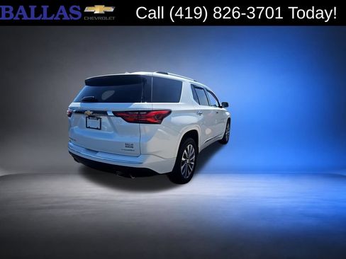 Used 2023 Chevrolet Traverse Premier AWD/4WD image 8