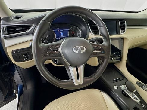 Certified 2021 INFINITI QX50 Essential w/ Convenience Package FWD image 13