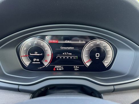 Certified 2023 Audi Q5 2.0T Prestige AWD/4WD image 9