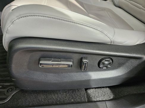 Used 2020 Honda CR-V EX-L image 30