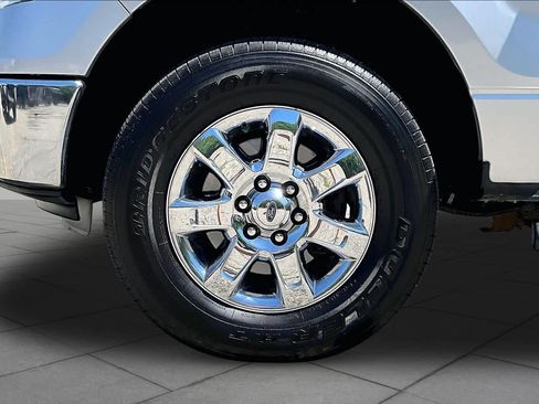 Used 2014 Ford F150 XLT w/ Equipment Group 302A Luxury AWD/4WD image 10