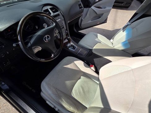 Used 2011 Lexus ES 350 FWD image 25