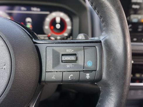 Used 2023 Nissan Rogue Platinum w/ Platinum Premium Package AWD/4WD image 9