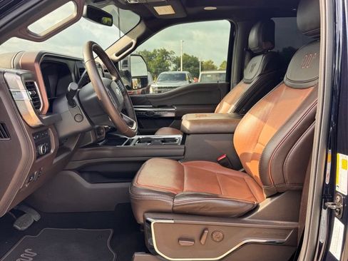 Used 2024 Ford F250 King Ranch w/ FX4 Off-Road Package AWD/4WD image 6