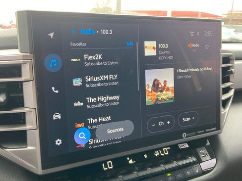 Used 2023 Toyota Tundra Limited image 22