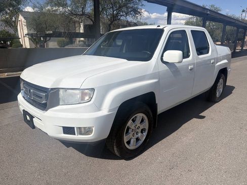 Used 2010 Honda Ridgeline RTS image 2