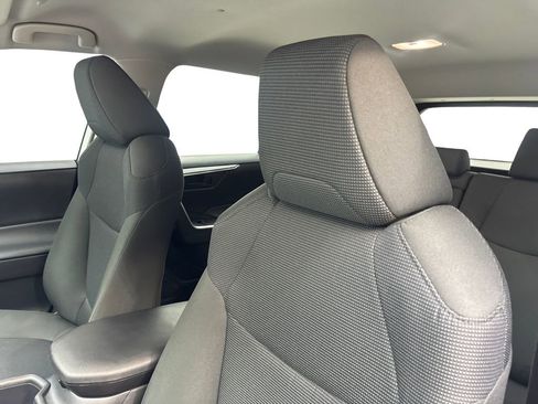 Used 2025 Toyota RAV4 LE FWD image 28