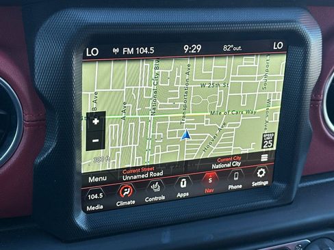 Used 2023 Jeep Wrangler Unlimited Rubicon 4xe image 21