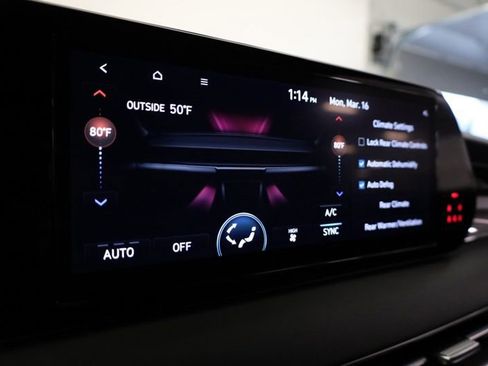 Used 2025 Hyundai Palisade Calligraphy AWD/4WD image 17