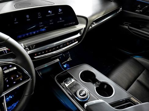 Used 2024 Cadillac Lyriq Luxury w/ LPO, Floor Liner Package image 24