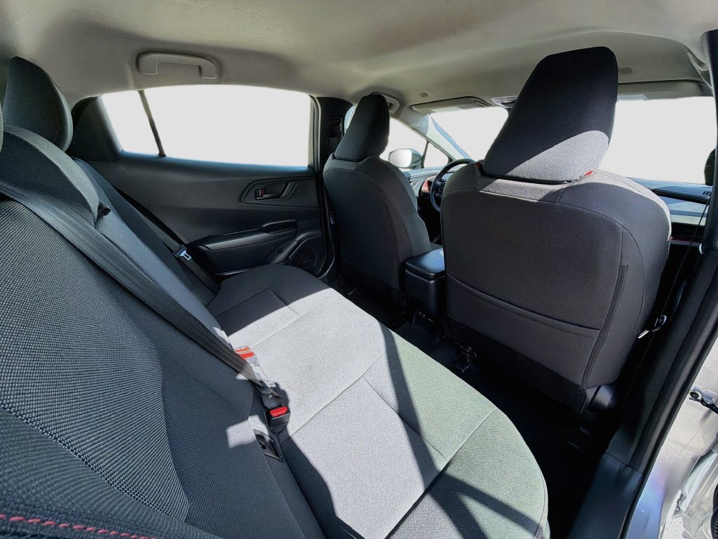 Used 2024 Toyota Prius Prime FWD image 29