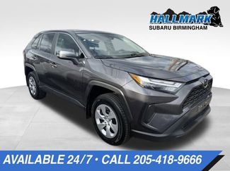 Used 2024 Toyota RAV4 LE video 1