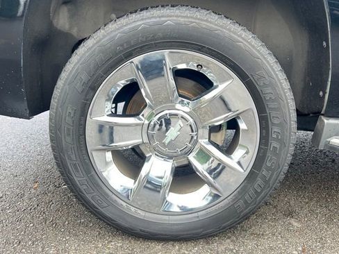 Used 2015 Chevrolet Tahoe LTZ image 10