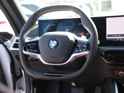 Certified 2025 BMW 230i Coupe w/ Convenience Package image 30